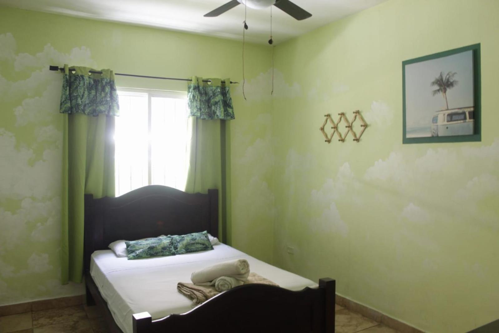 Cataleya Hostel Бокас Екстер'єр фото